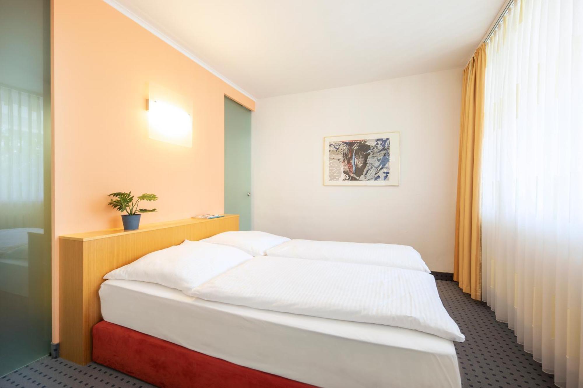 Achat Hotel Suhl Kültér fotó