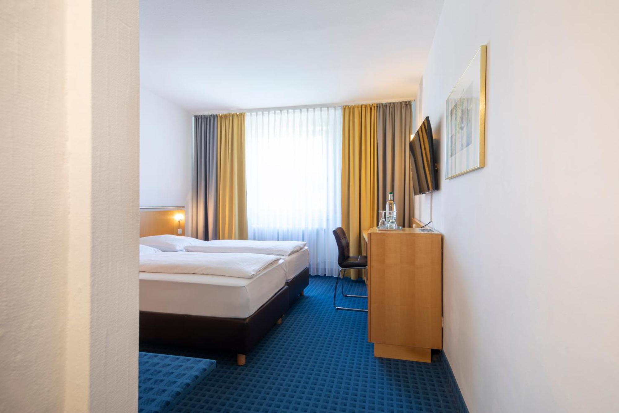 Achat Hotel Suhl Kültér fotó