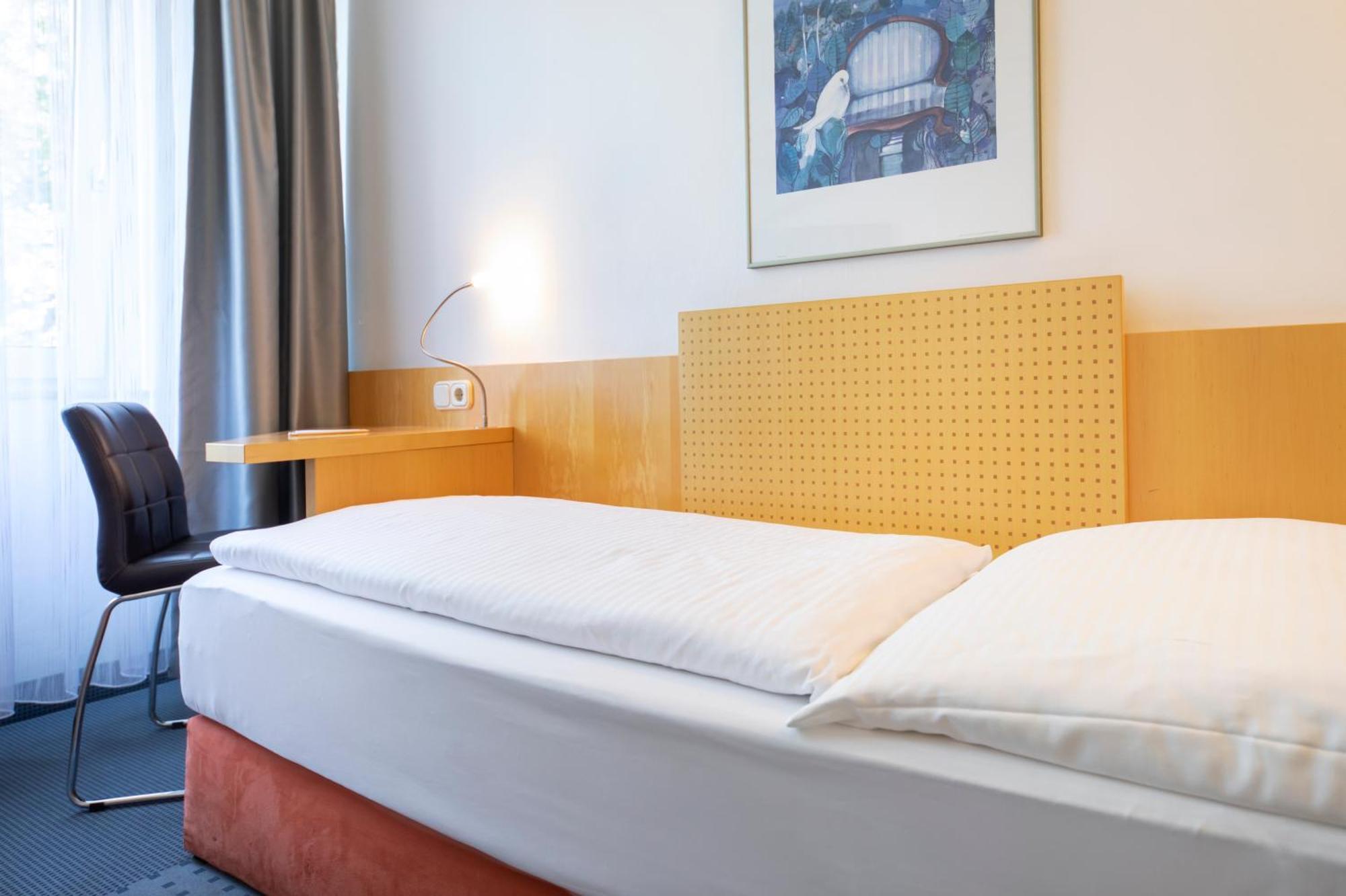 Achat Hotel Suhl Kültér fotó